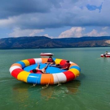Boating and Speed Boating